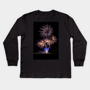 Be a light in the darkness Kids Long Sleeve T-Shirt